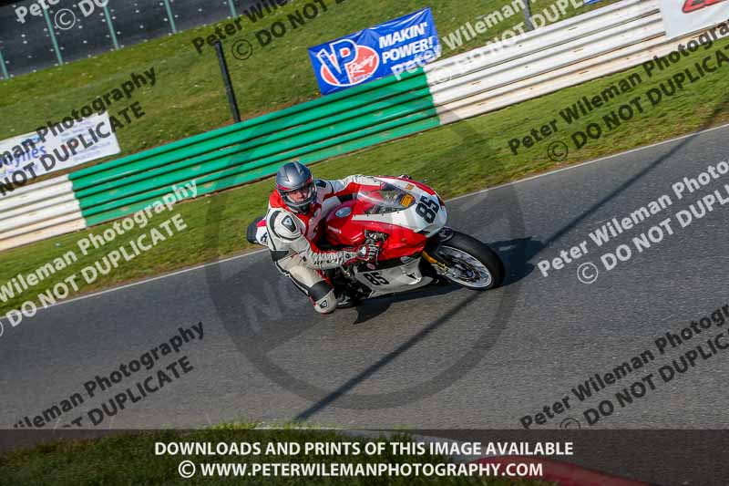 PJ Motorsport Photography 2018;enduro digital images;event digital images;eventdigitalimages;mallory park;mallory park photographs;mallory park trackday;mallory park trackday photographs;no limits trackdays;peter wileman photography;racing digital images;trackday digital images;trackday photos